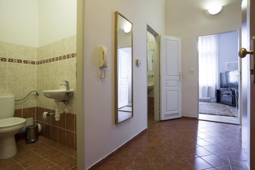 Apartment Dusni Prag Rum bild